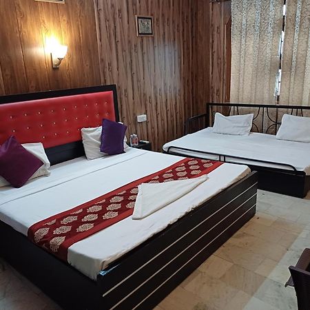 Baba Paying Guest House Váránaszi Kültér fotó