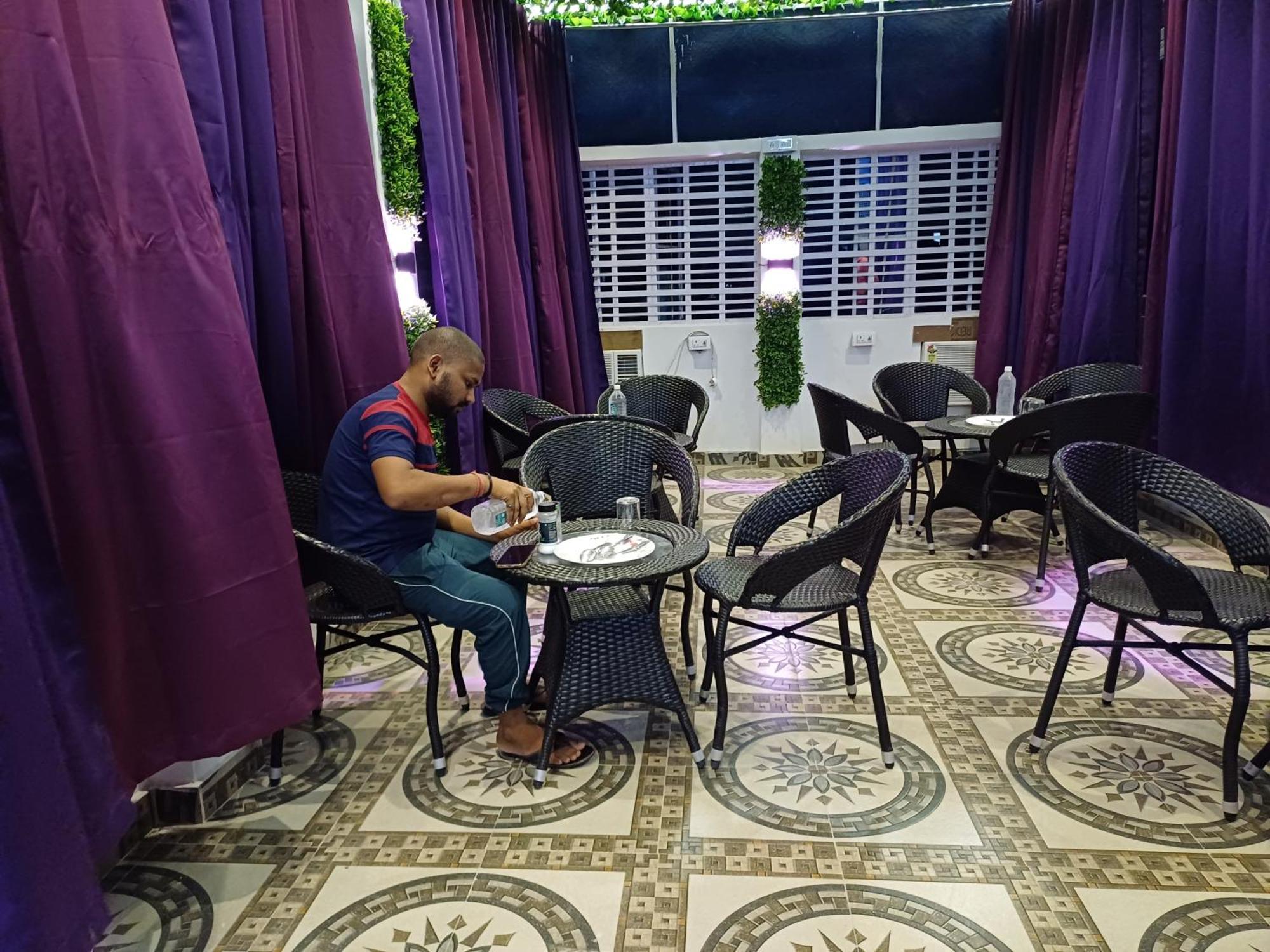 Baba Paying Guest House Váránaszi Kültér fotó